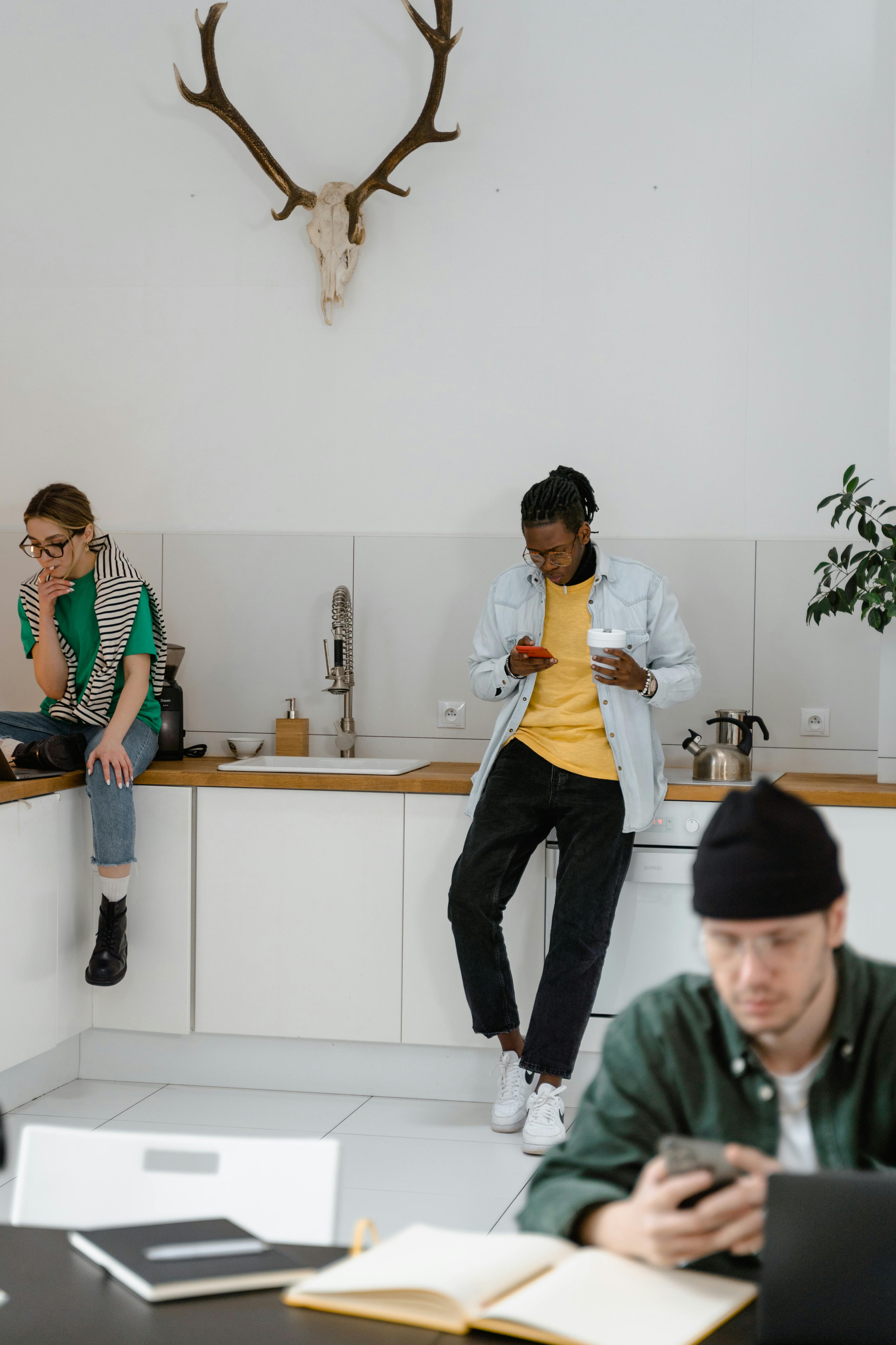 Modern coworking space with natural light and collaborative areas